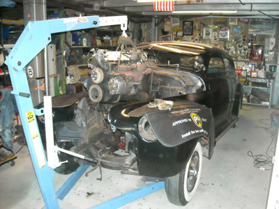 Chevy_41_chassis_swap_1.jpg