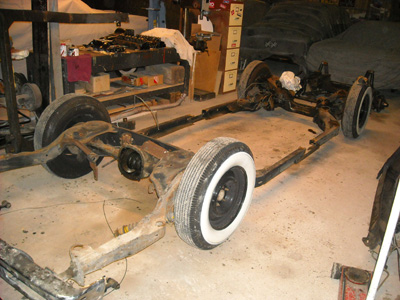 Chevy_41_chassis_swap_19.jpg