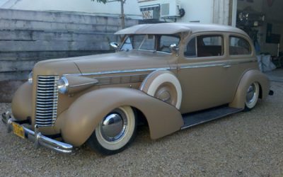 New car , a 1938 Bombitas Buick !!!